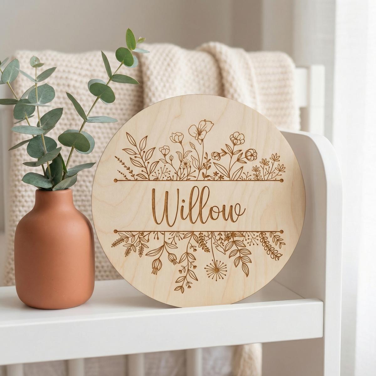 Personalized Floral Round Wood - Baby Products Gift 评论和价格